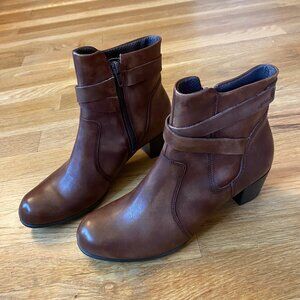 Ecco Ankle Boot, EUC